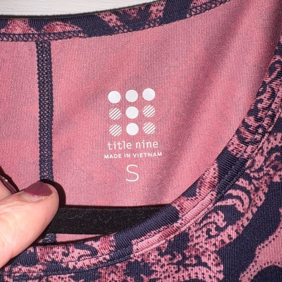 Title Nine Dream Athleisure Dress 3/4 Sleeve size Small Swiftsnap Technology - Picture 3 of 5